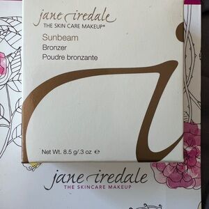 Jane Iredale Blush / bronzer / highlighter in Sunbeam plus free gift!